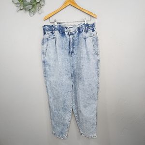 Vintage America Paperbag Waist Light Acid Wash High Rise Jeans